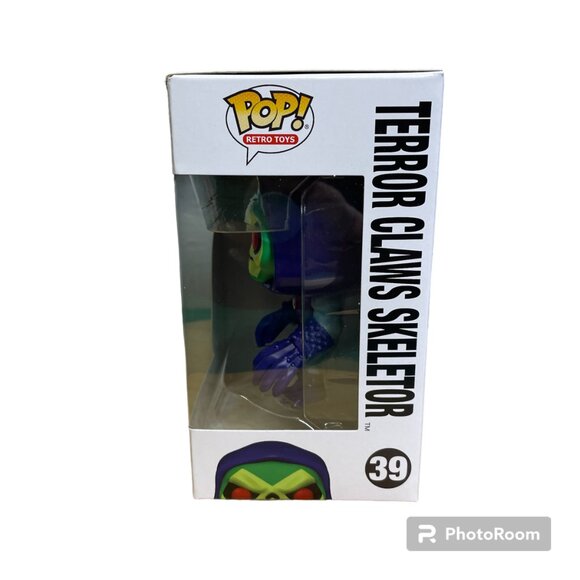 Funko Pop Retro Toys Masters of the Universe Terror Claws Skeletor #39 - Picture 2 of 7